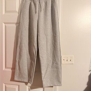 Uniqlo Men's Light Gray Sweatpants